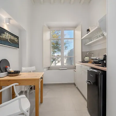 Rabagas Luxury - In The Heart Of Sifnos Apollonia (Sifnos)