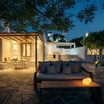 Rabagas Luxury - In The Heart Of Sifnos Apollonia