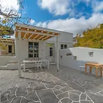 Rabagas Luxury - In The Heart Of Sifnos