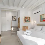 Rabagas Luxury - In The Heart Of Sifnos Apollonia