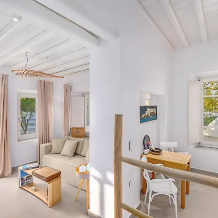 Rabagas Luxury - In The Heart Of Sifnos *