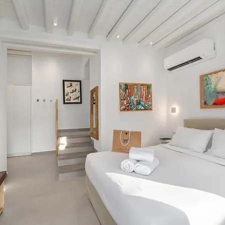 Rabagas Luxury - In The Heart Of Sifnos أبولونيا