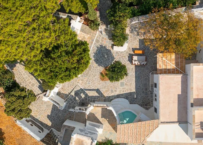 Rabagas Luxury - In The Heart Of Sifnos *